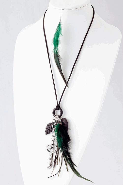 Wood Charm Feather Necklace